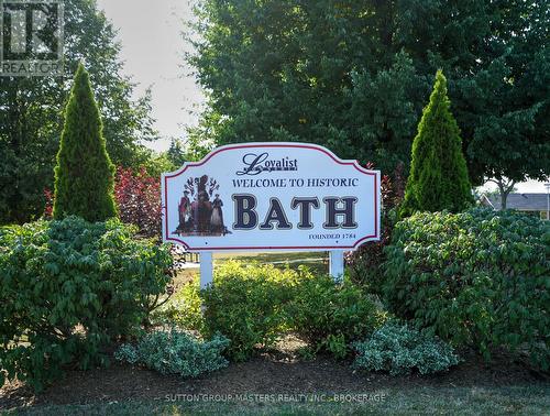 133 Britannia Crescent, Loyalist (Bath), ON - Outdoor