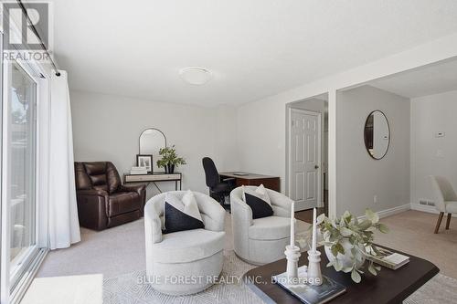 742 Fanshawe Park Road E, London North (North C), ON - Indoor
