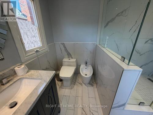 31 Northgate Crescent E, Richmond Hill, ON - Indoor Photo Showing Bathroom