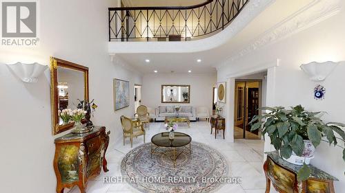 31 Northgate Crescent E, Richmond Hill, ON - Indoor