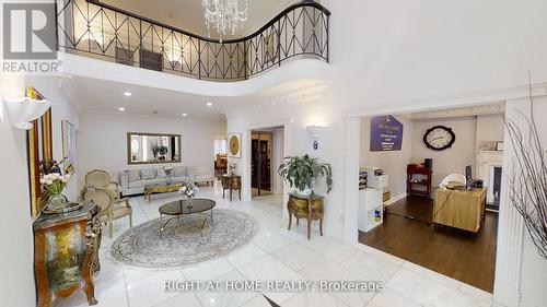 31 Northgate Crescent E, Richmond Hill, ON - Indoor Photo Showing Other Room