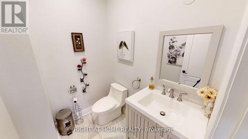 31 Northgate Crescent E, Richmond Hill, ON - Indoor Photo Showing Bathroom