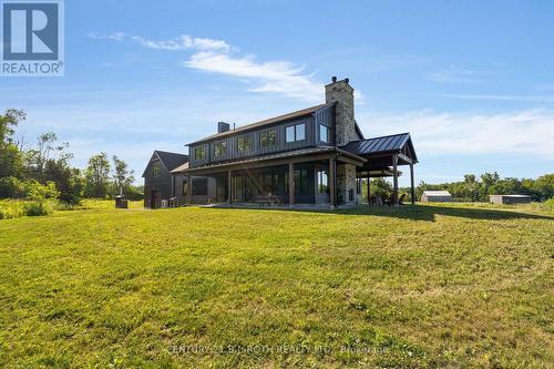 2224 Rainbow Valley Road W, Springwater, ON 