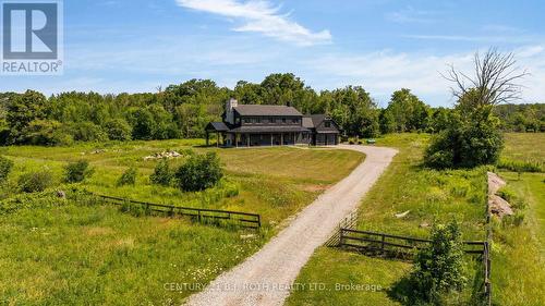 2224 Rainbow Valley Road W, Springwater, ON 
