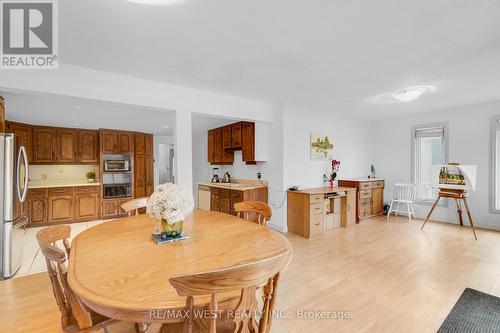 1518 Cawthra Road, Mississauga, ON - Indoor Photo Showing Dining Room