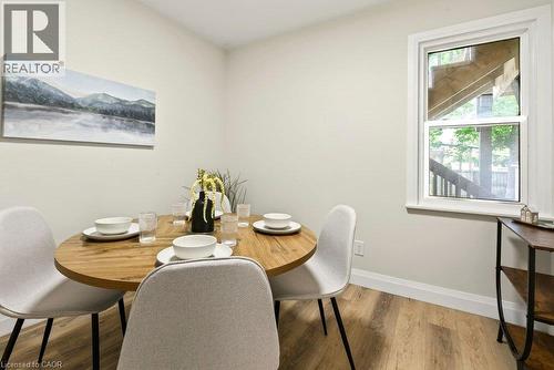 95 Chetwood Street, St. Catharines, ON - Indoor Photo Showing Dining Room