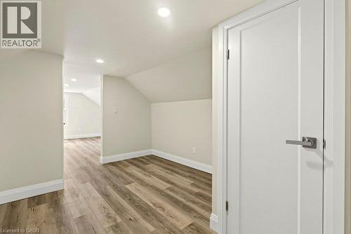 95 Chetwood Street, St. Catharines, ON - Indoor Photo Showing Other Room