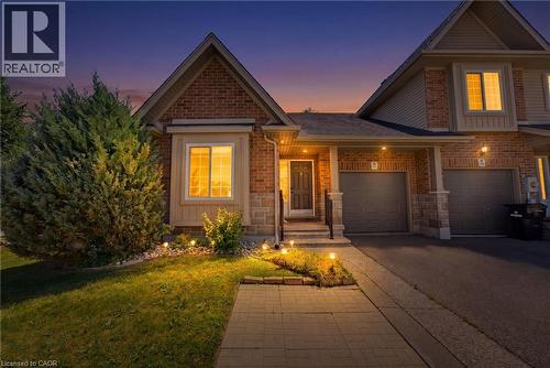 934 Zeller Crescent, Kitchener, ON - Outdoor