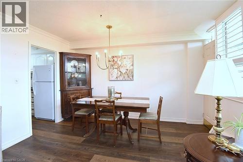 2263 Marine Drive Unit# 401, Oakville, ON - Indoor Photo Showing Dining Room
