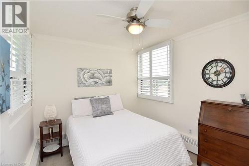 2263 Marine Drive Unit# 401, Oakville, ON - Indoor Photo Showing Bedroom