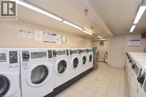 2263 Marine Drive Unit# 401, Oakville, ON - Indoor Photo Showing Laundry Room