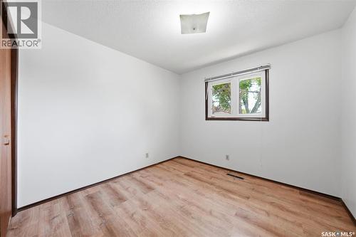 206 Carleton Drive, Saskatoon, SK - Indoor Photo Showing Other Room