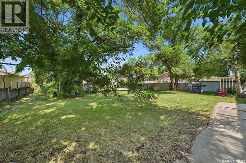 206 Carleton Drive, Saskatoon, SK - Outdoor