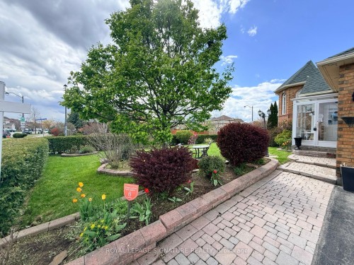 687 Twain Avenue, Mississauga, ON - Outdoor