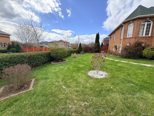 687 Twain Avenue, Mississauga, ON - Outdoor