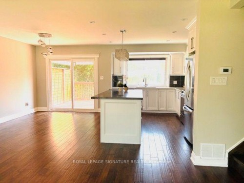 625 Braemore Road, Burlington, ON - Indoor Photo Showing Kitchen