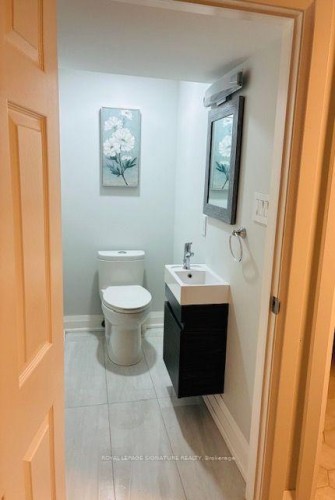 625 Braemore Road, Burlington, ON - Indoor Photo Showing Bathroom