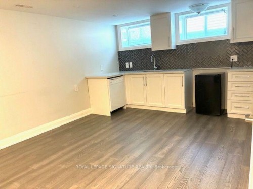 625 Braemore Road, Burlington, ON - Indoor Photo Showing Kitchen