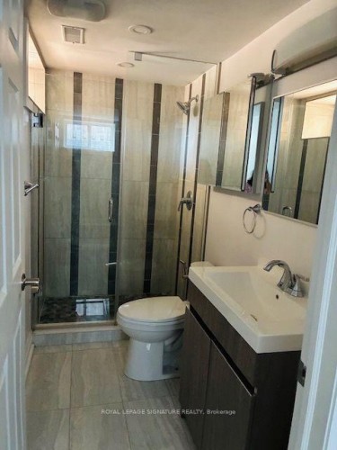 625 Braemore Road, Burlington, ON - Indoor Photo Showing Bathroom