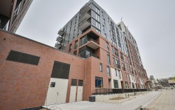 825-30 Dreamers Way Toronto, ON M5A 0Y7
