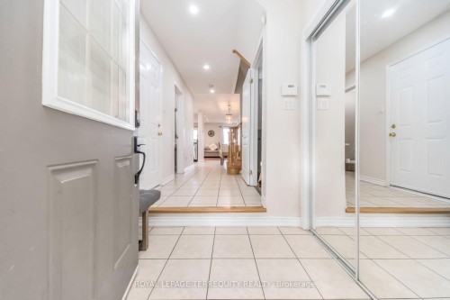 7 Bamboo Grove, Brampton, ON - Indoor Photo Showing Other Room