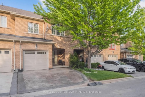 7 Bamboo Grove, Brampton, ON - Outdoor With Facade