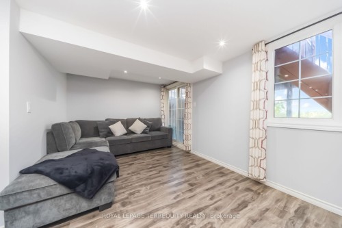 7 Bamboo Grove, Brampton, ON - Indoor