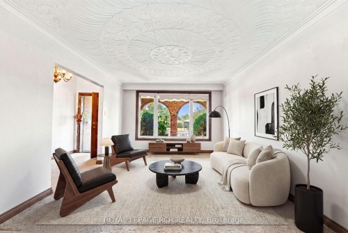 2795 Victoria Park Avenue, Toronto, ON - Indoor