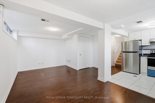 89 Benjamin Boulevard, Toronto, ON 