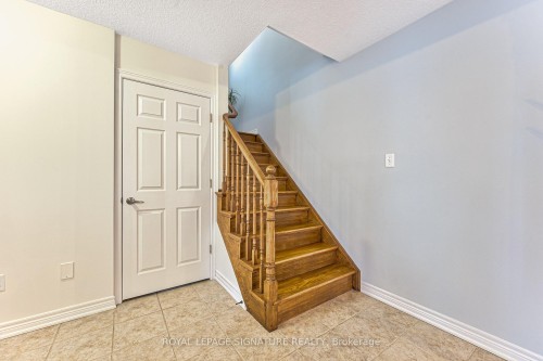 270 Springvalley Crescent, Hamilton, ON - Indoor Photo Showing Other Room