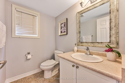 270 Springvalley Crescent, Hamilton, ON - Indoor Photo Showing Bathroom