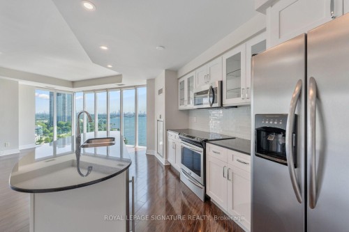 1103-58 Marine Parade Drive, Toronto, ON - Indoor Photo Showing Kitchen With Upgraded Kitchen