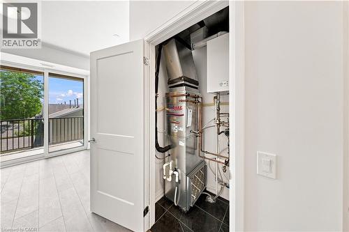 101 Golden Eagle Road Unit# 215, Waterloo, ON - Indoor Photo Showing Other Room