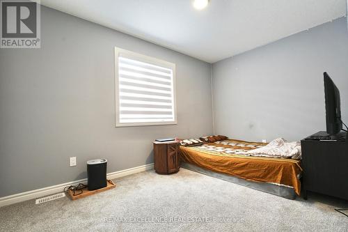 130 Byers Street, London South, ON - Indoor Photo Showing Bedroom