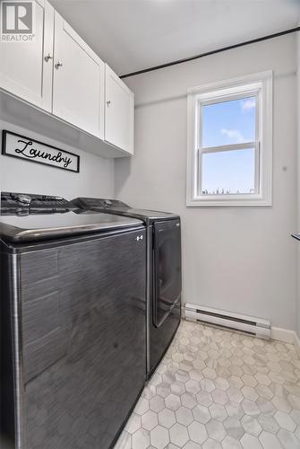 7 Sunset Drive, Holyrood, NL - Indoor Photo Showing Laundry Room