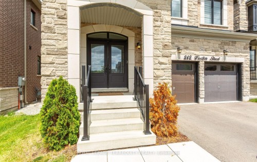 242 Factor Street, Vaughan, ON - Outdoor