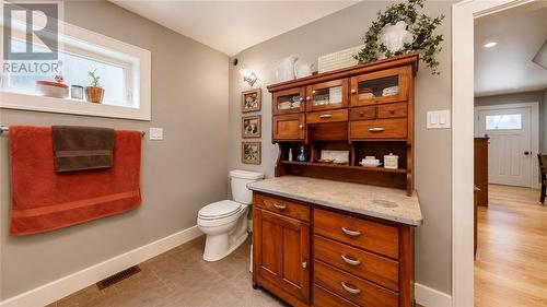 8 Mcquarrie Blvd., Gore Bay, ON - Indoor Photo Showing Bathroom