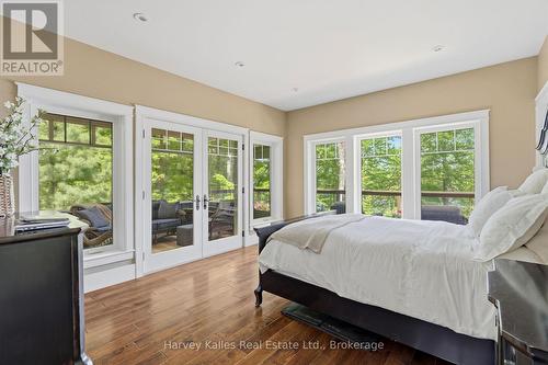 161 Town Line Road E, Huntsville (Chaffey), ON - Indoor Photo Showing Bedroom