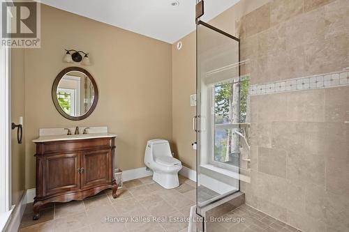 161 Town Line Road E, Huntsville (Chaffey), ON - Indoor Photo Showing Bathroom