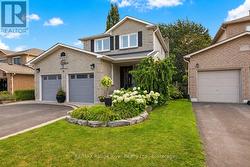 51 LYNDALE CRESCENT  Clarington (Courtice), ON L1E 1W6