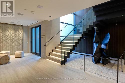 208 - 280 Howland Avenue, Toronto, ON - Indoor Photo Showing Other Room