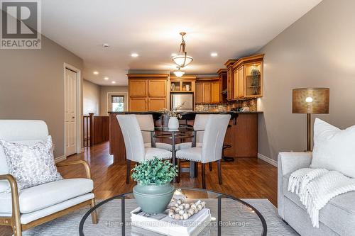 354 Dufferin Street, Stratford, ON - Indoor Photo Showing Living Room