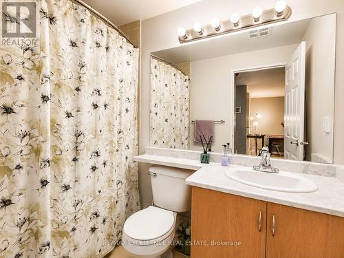 912 - 6720 Glen Erin Drive, Mississauga, ON - Indoor Photo Showing Bathroom