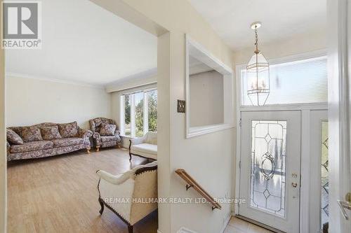 1392 Rebecca Street, Oakville, ON - Indoor