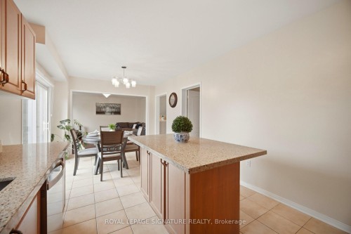 34 Nina Place N, Brampton, ON - Indoor Photo Showing Kitchen