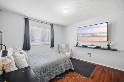 34 Nina Place N, Brampton, ON - Indoor Photo Showing Bedroom
