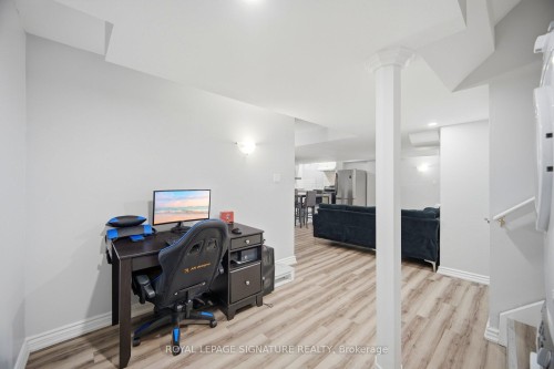 34 Nina Place N, Brampton, ON - Indoor