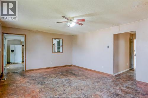 371 Laporte, Windsor, ON - Indoor Photo Showing Other Room