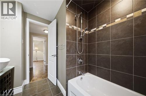 3157 Palmer Drive, Burlington, ON - Indoor Photo Showing Bathroom