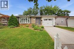 3157 PALMER Drive  Burlington, ON L7M 1L3